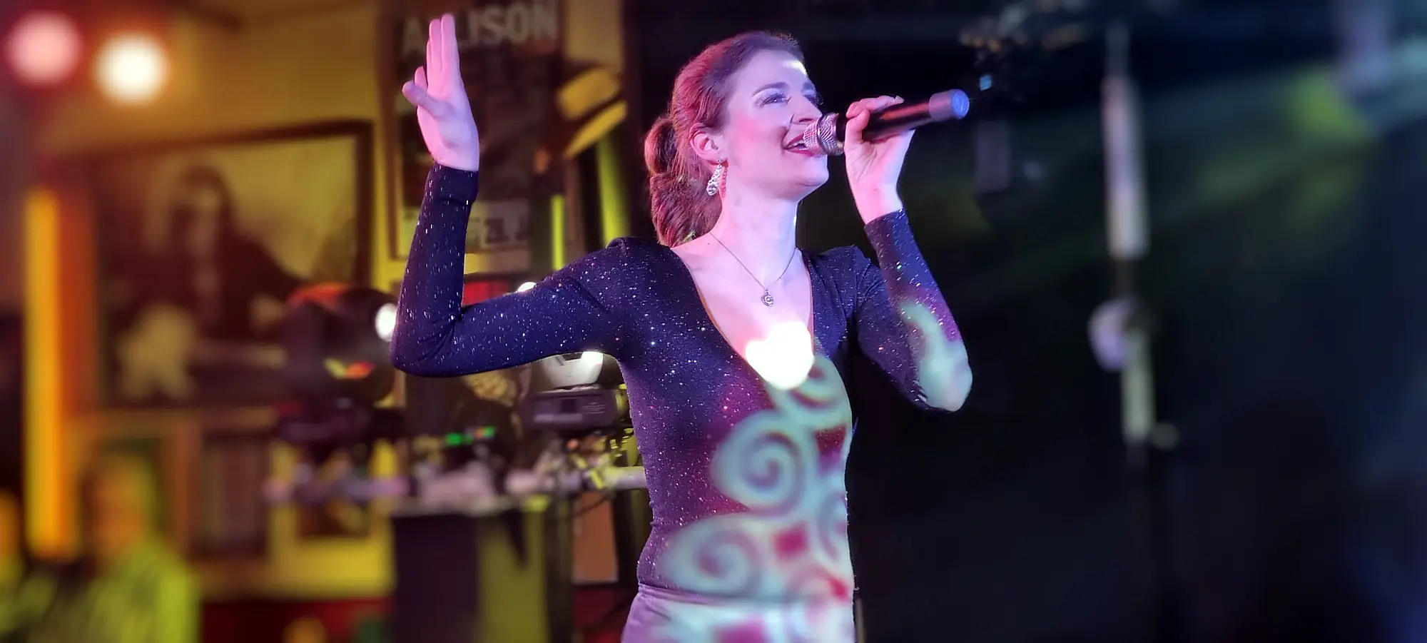Martina Witt bei einem Live-Auftritt